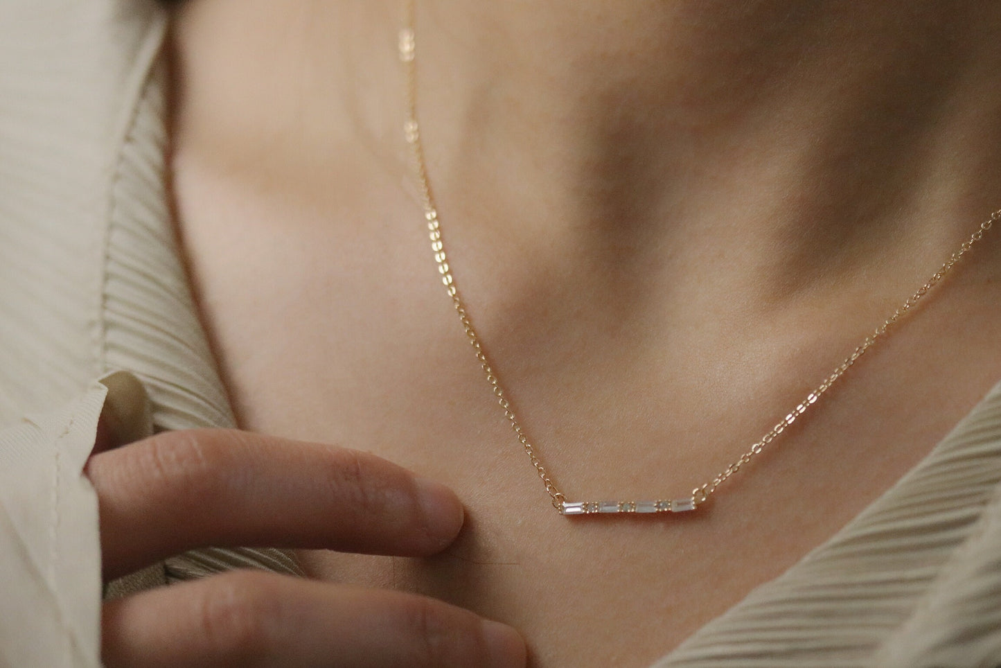 Gold Mum Necklace • Minimalist CZ Bar Pendant • Dainty Stacking Necklace •Silver Sparkle Diamond Floating Necklace • Christmas Gift for Her