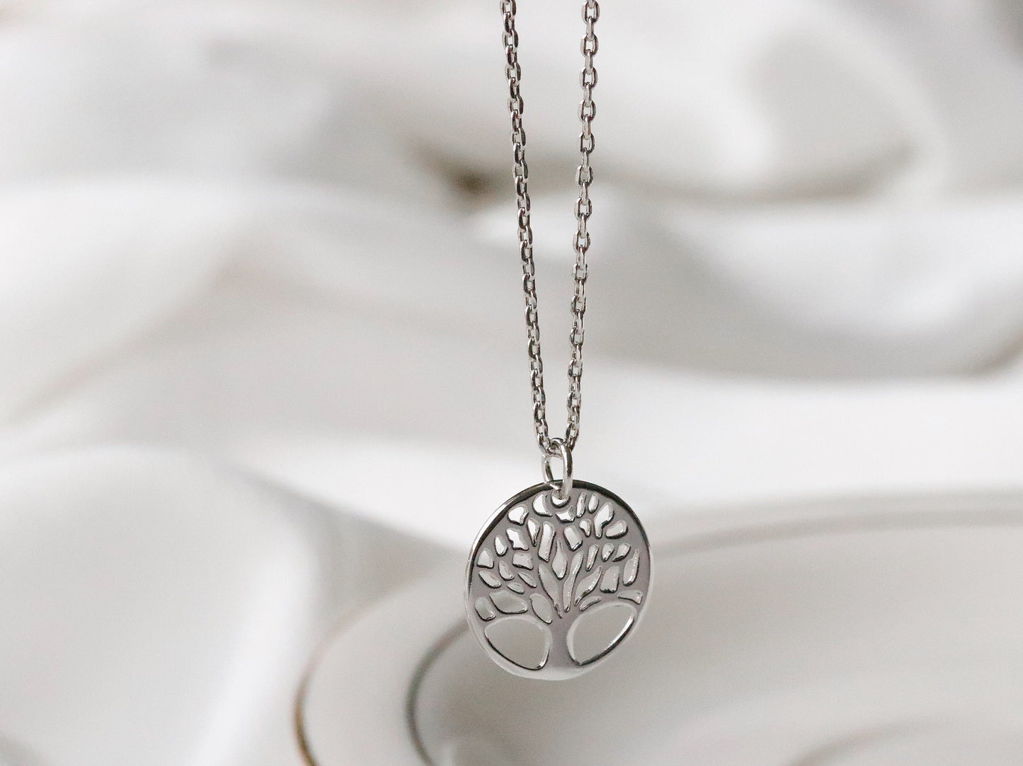 Mum Gift Necklace of SYMBOLOGY / Marvelous Mum Life of TreeNecklace Silver / 18K Rose Gold / Gold Necklace with Gift Box / Gift for Mum