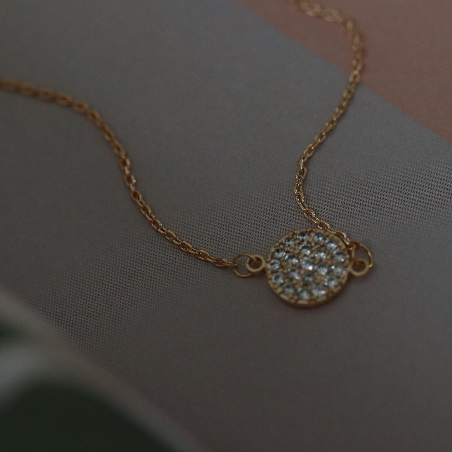 Mother Daughter Circle Bracelet Set, Personalised CZ Pave Round Pendant Bracelet for Mum/Sister/Friend/Bridesmaid/Graduation, Gift for Her