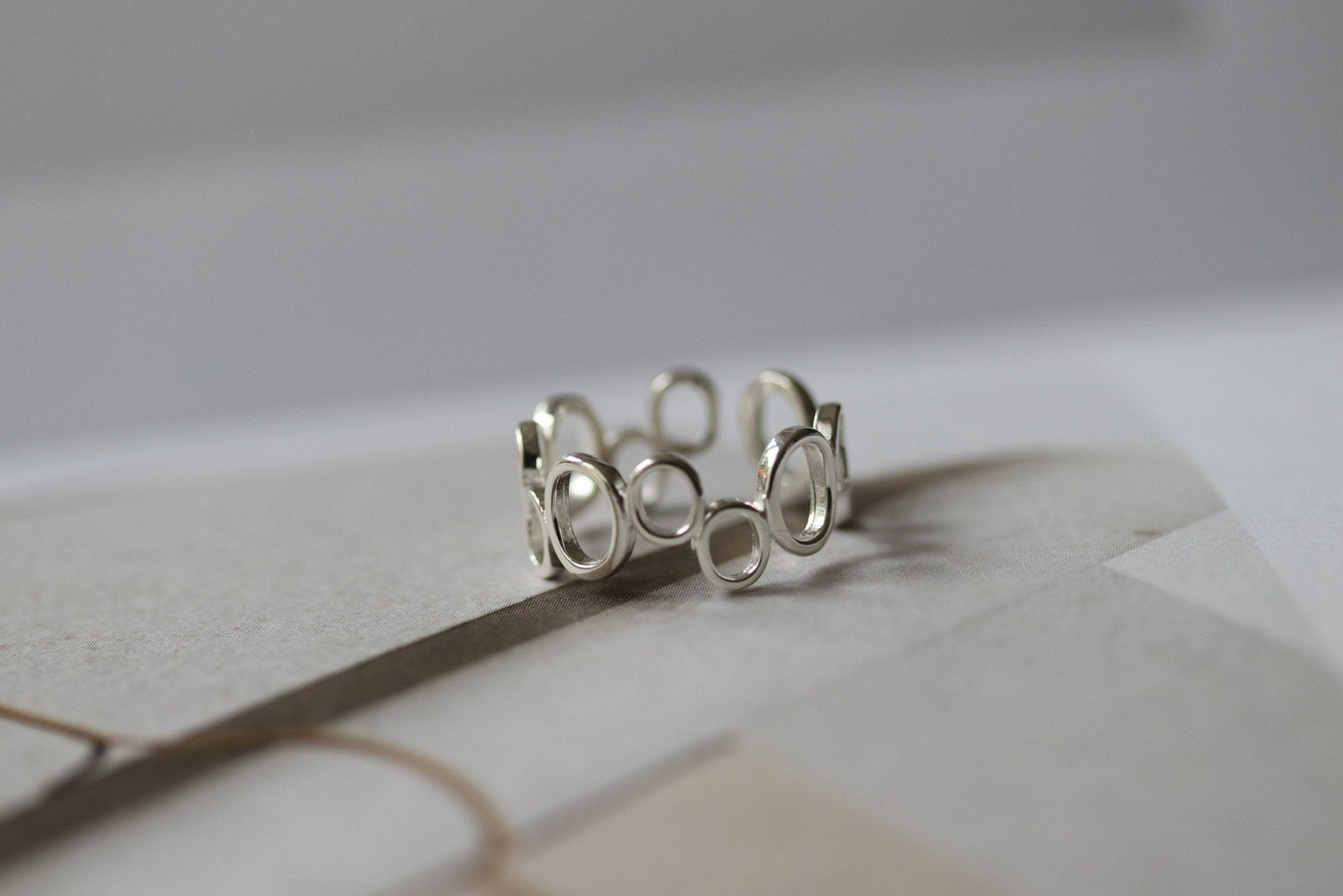 Sterling Silver Open Bubble Ring, Delicate Ball Ring Band, Minimalist Geometric Design, Stacking Rings, Gift for Her, Adjustable Size 7 8 9