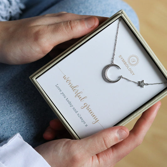 Love You to the Moon and Back Necklace for Granny /Wonderful Granny Open Moon and Star Dainty Necklace for Mothers Day necklace/Gift for Her