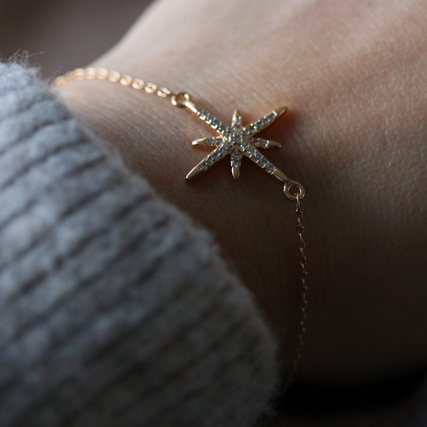 Mother Daughter Celestial Star Bracelet Set, Personalised CZ Pave Pole Starburst Bracelet for Mum/Sister/Friend/Bridesmaid, Gift for Her