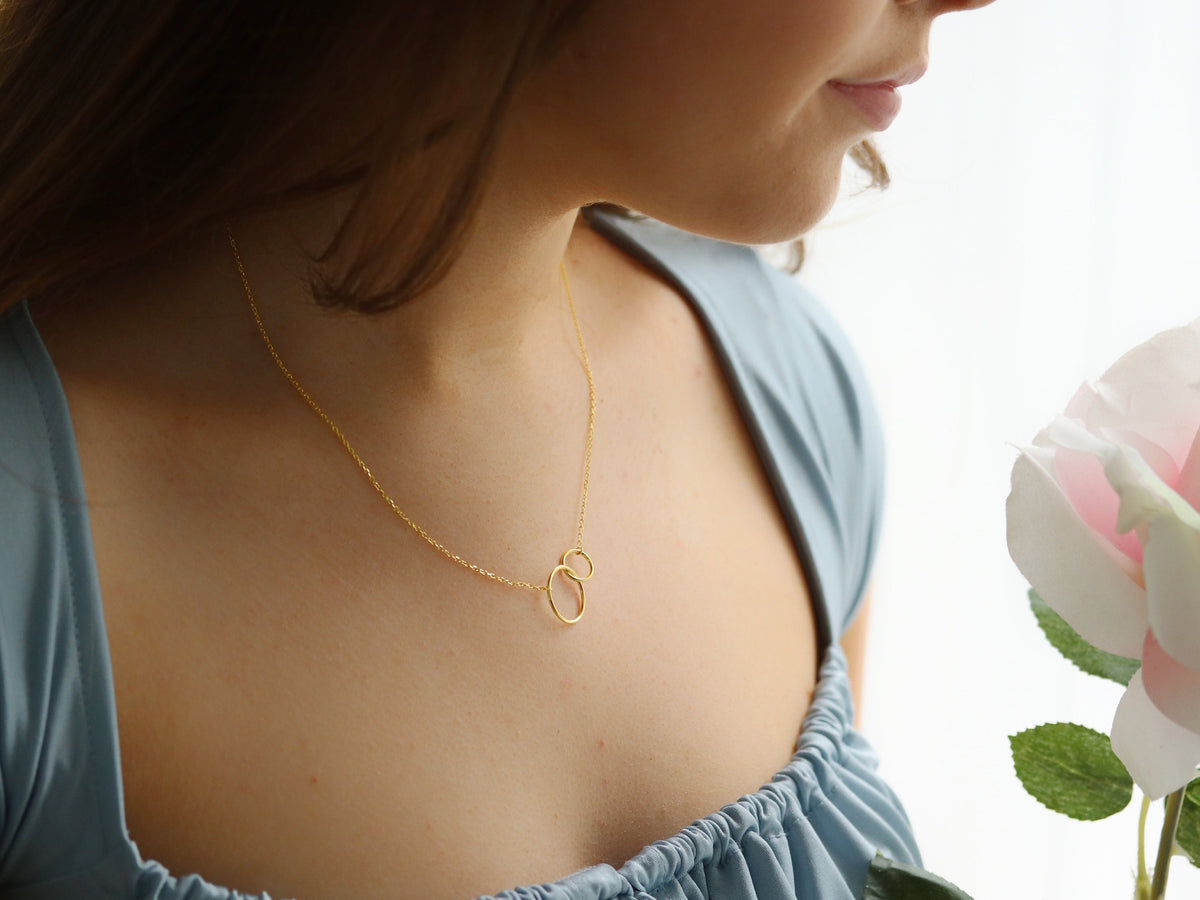 Sterling Silver Big sis & Little sis Necklace, Silver Double Circle Sister Necklace, Gold Interlinked Love Heart Necklace, Birthday Gift
