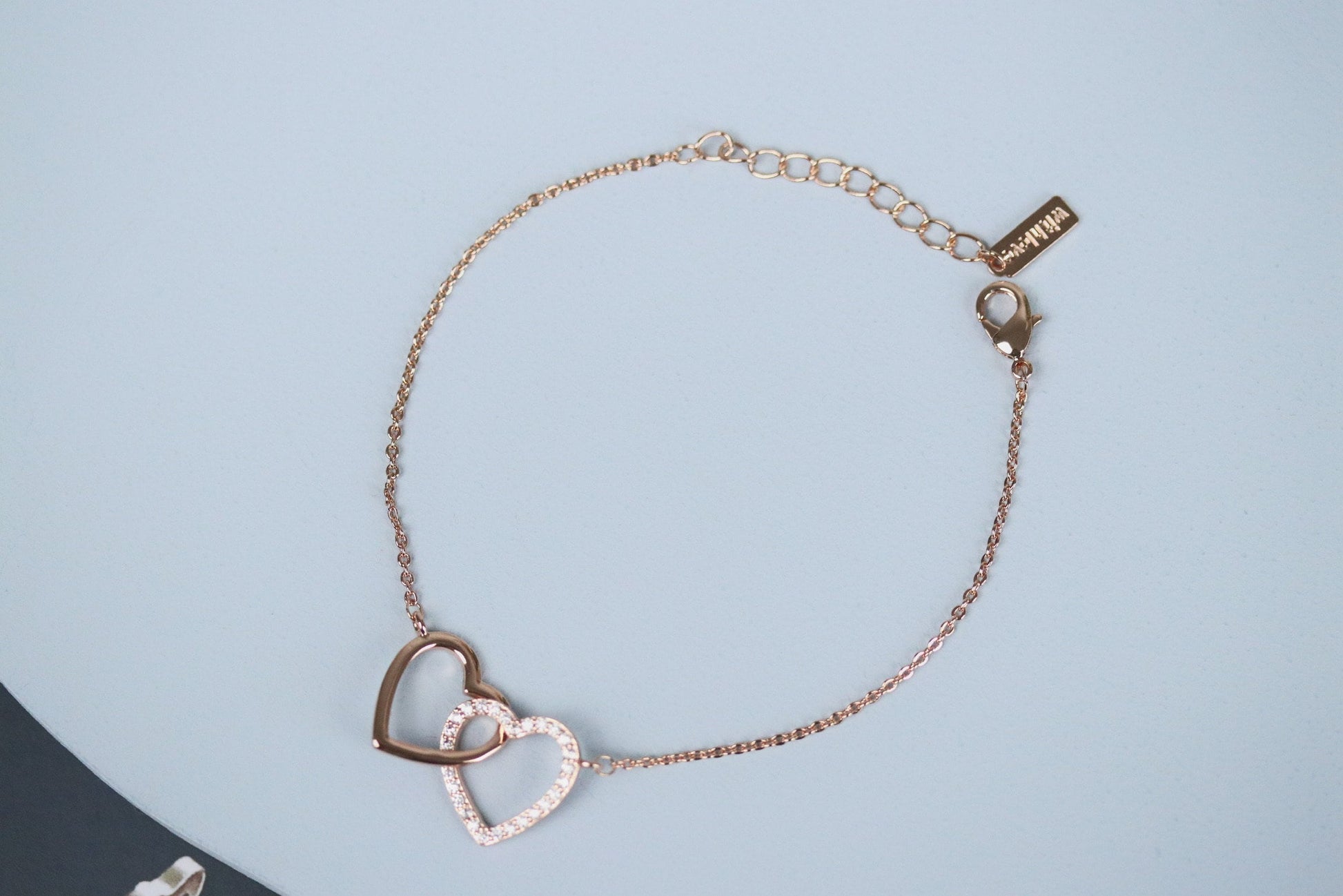 Nan Necklace Gift, Personalised Mother's Day for Special Nan Nanna Nannie, Water Resistant Interlinking Love Heart Necklace, Minimalist