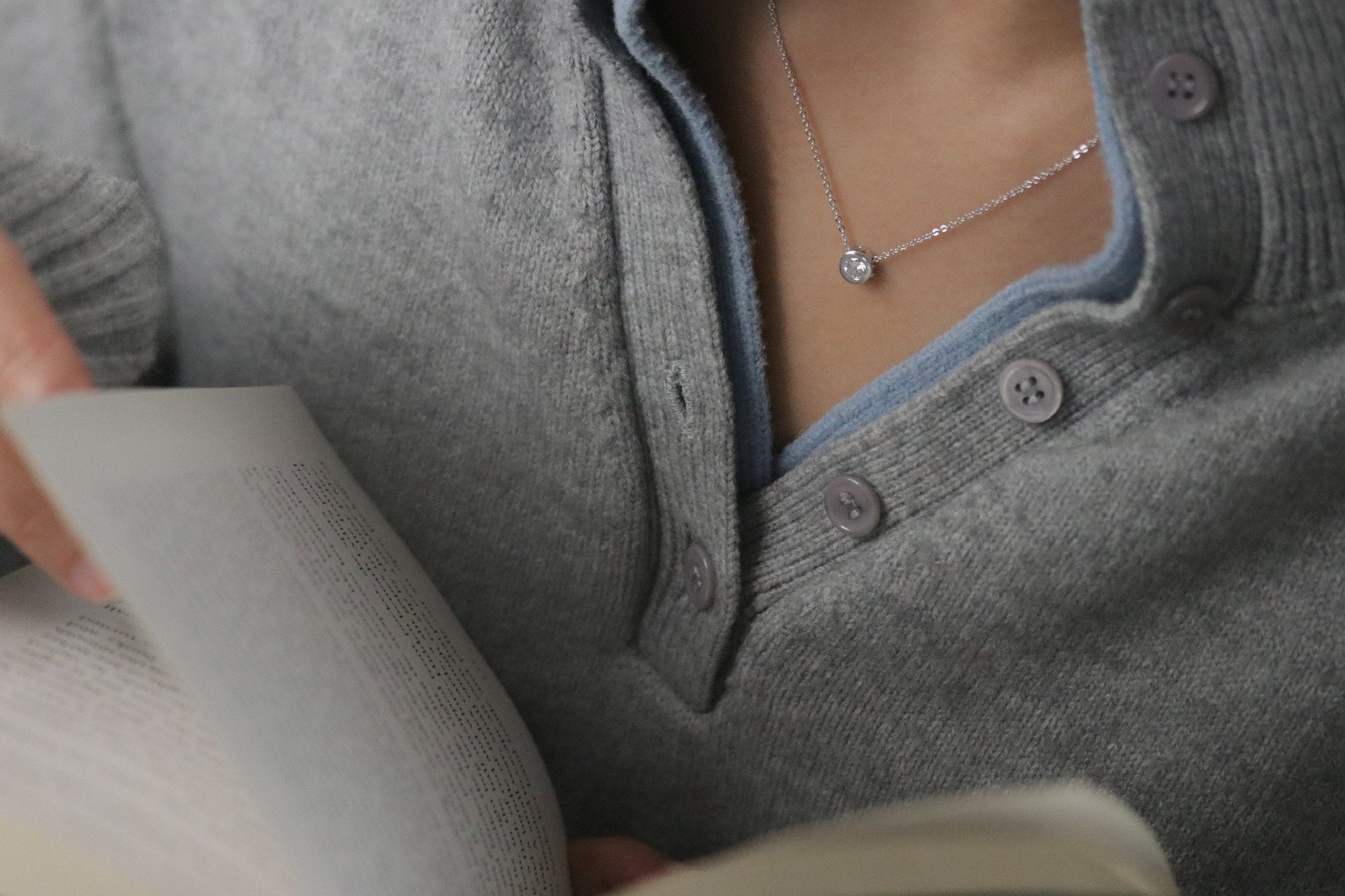 Sister Necklace, Silver CZ Diamond Shape Necklace, 3 Colours Available, Delicate Dainty Semi-precious Bead Round Frame Necklace,Gift for Her