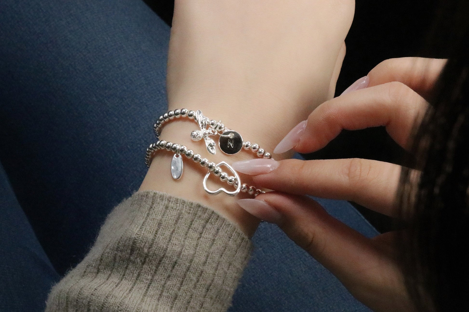 Christmas Gift for Her, Personalised Bracelet, Silver Open Love Heart Bracelet, Silver Beaded Stretch Bracelet, Birthday Gift for Mum, Sis