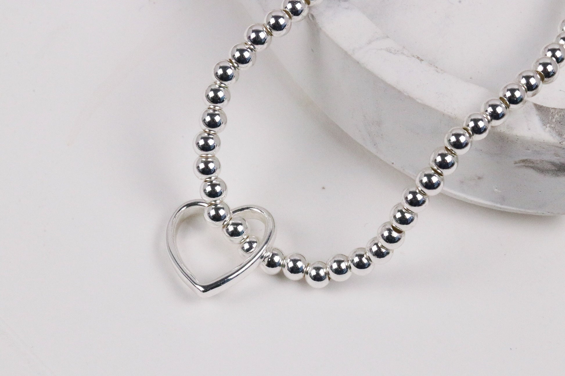 Christmas Gift for Her, Personalised Bracelet, Silver Open Love Heart Bracelet, Silver Beaded Stretch Bracelet, Birthday Gift for Mum, Sis