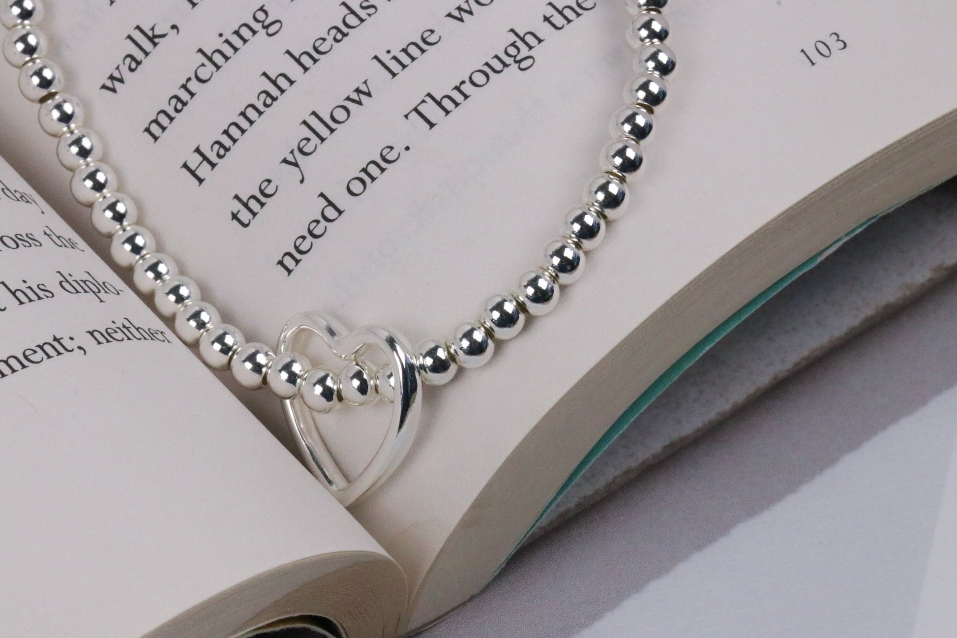 Christmas Gift for Her, Personalised Bracelet, Silver Open Love Heart Bracelet, Silver Beaded Stretch Bracelet, Birthday Gift for Mum, Sis