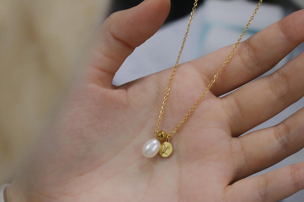 Personalised Initial Necklace, Gold Peal Custom Necklace, Christmas Wife Gift, Engraving Gift for Her, Water Proof Custom Letter Necklace