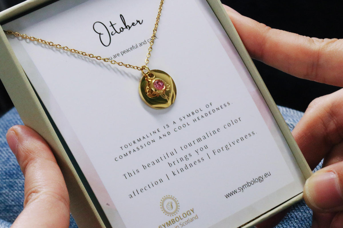 Gold Birth Flower Necklace, Engraving Name Necklace, Personalized Gifts, Custom Family Necklace, Christmas Gift for Mum, Sister, Grandma