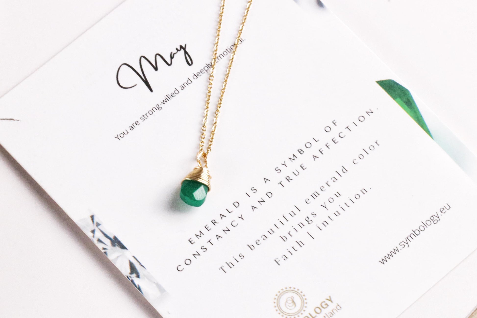 May Birthstone Necklace, Swarovski Crystal Emerald Crystal Pendant, Raw Crystal Stone Pendant, Genuine Green Stone Birthday Gift for Her