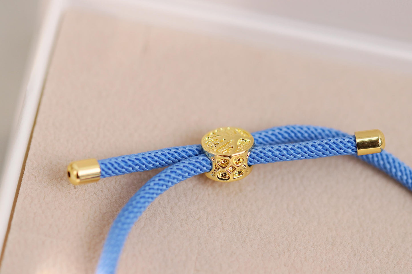 Gold Four Leaf Clover Engraved Bracelet, Memorial Gift, Dog Mum Jewellery, Heart Charm Bracelet, Dog Lover Gift, Animal Rescue Gift for Her