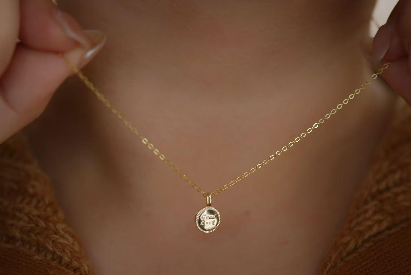 Sweet 18th Birthday Gift for Her, 925 Silver Good Luck Coin Necklace Gift, Eighteen Round Charm Pendant with Personalised Name Card