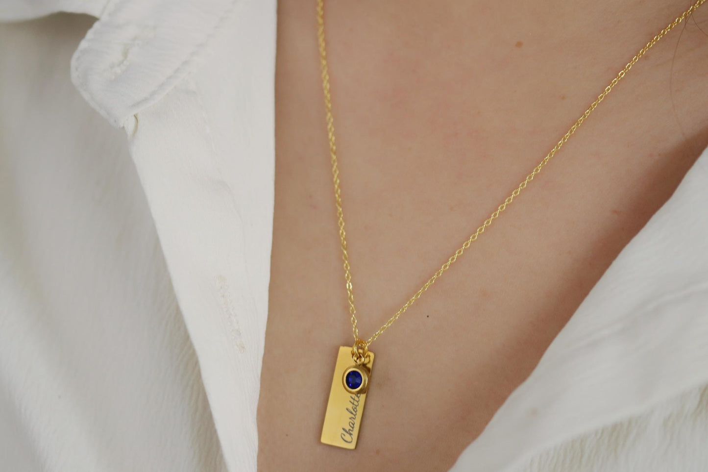 Gold Name Bar Necklace with Birthstone – Personalised Engraved NamePendant, Custom Date Jewellery Gift for Her, Birthday or Christmas Gift
