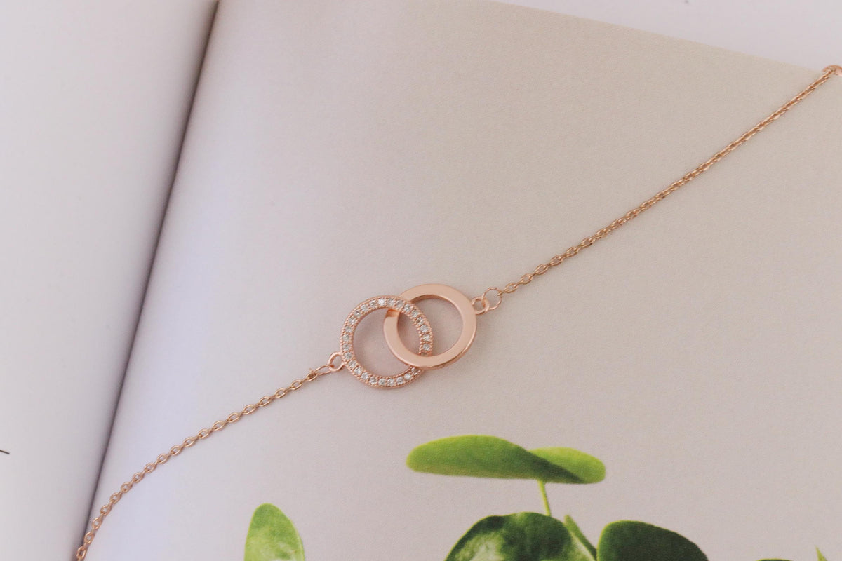 Mother Daughter Interlocking Bracelet Set | Gold & Silver Double Circle Bangle | Dainty CZ Minimalist Bracelet | Minimalist Couple Jewellery