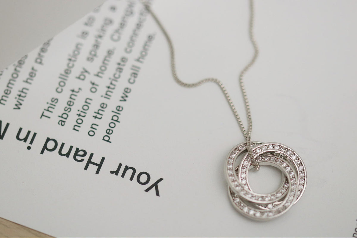 Gold Triple Circle Necklace, Minimalist Interlocking Rings Pendant, Dainty Everyday Jewellery for Women