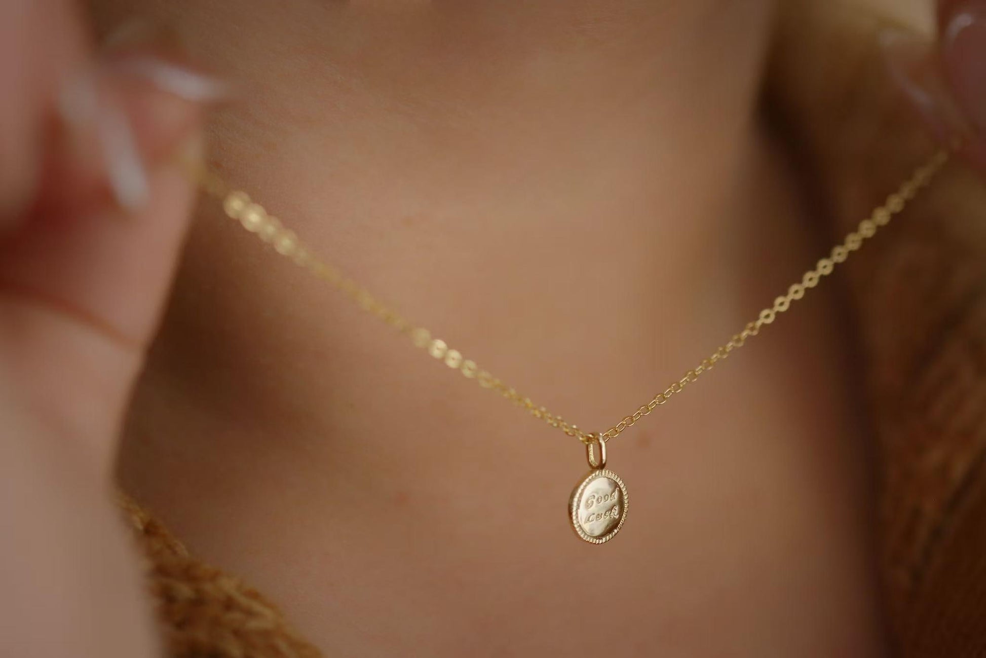 Sweet 18th Birthday Gift for Her, 925 Silver Good Luck Coin Necklace Gift, Eighteen Round Charm Pendant with Personalised Name Card