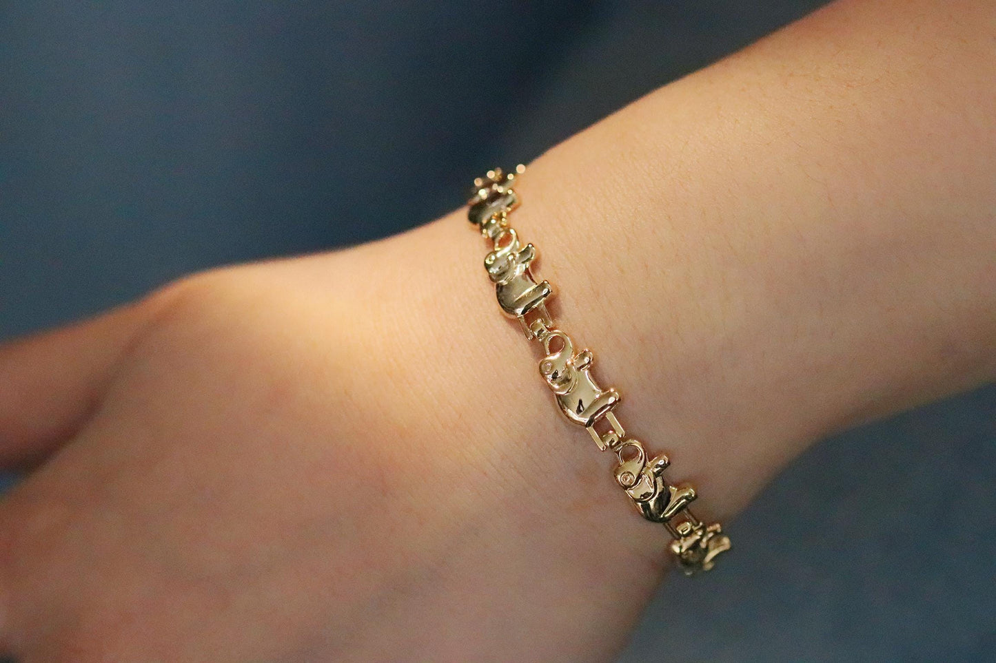 Gold Elephant Bracelet – Lucky Elephant Link Bangle, Symbolic Animal Jewellery, Good Luck Gift for Her, Dainty Gold Bracelet