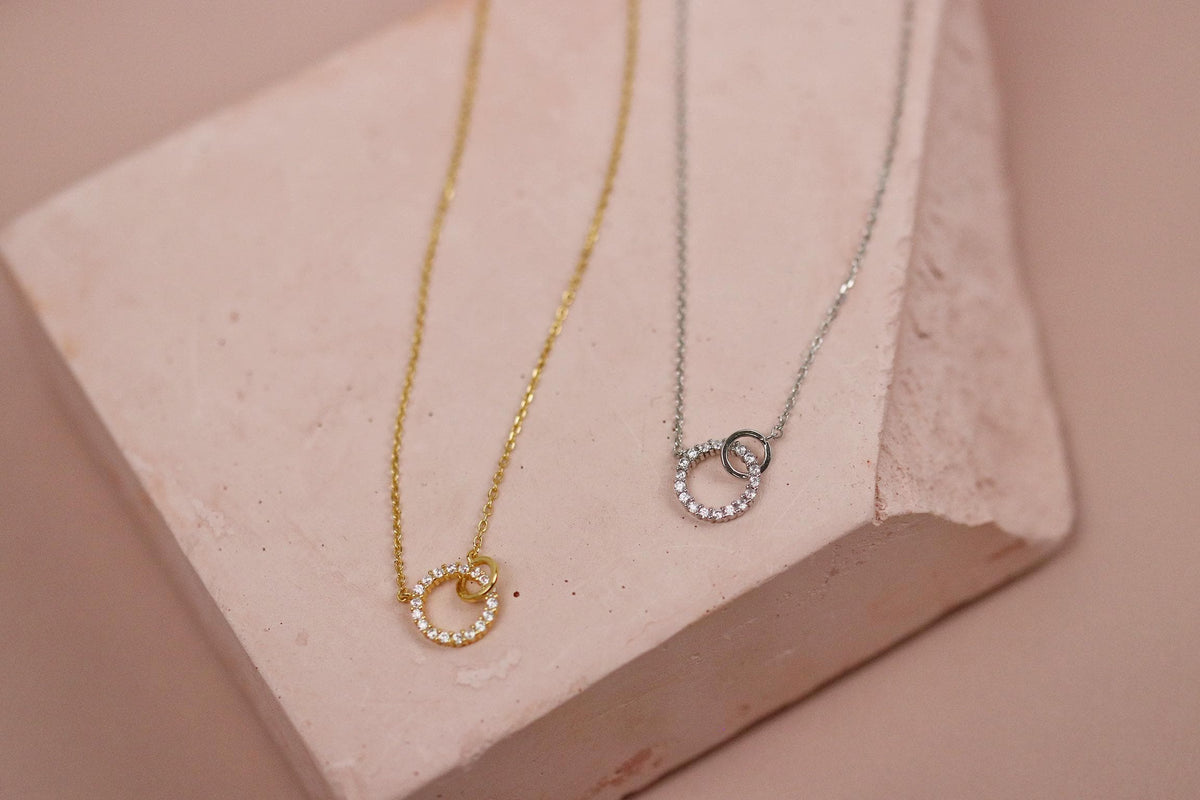 Godmother Goddaughter Necklace, Silver Interlocking Circle Pendant, Dainty Gold Necklace, Baptism Gift for Her
