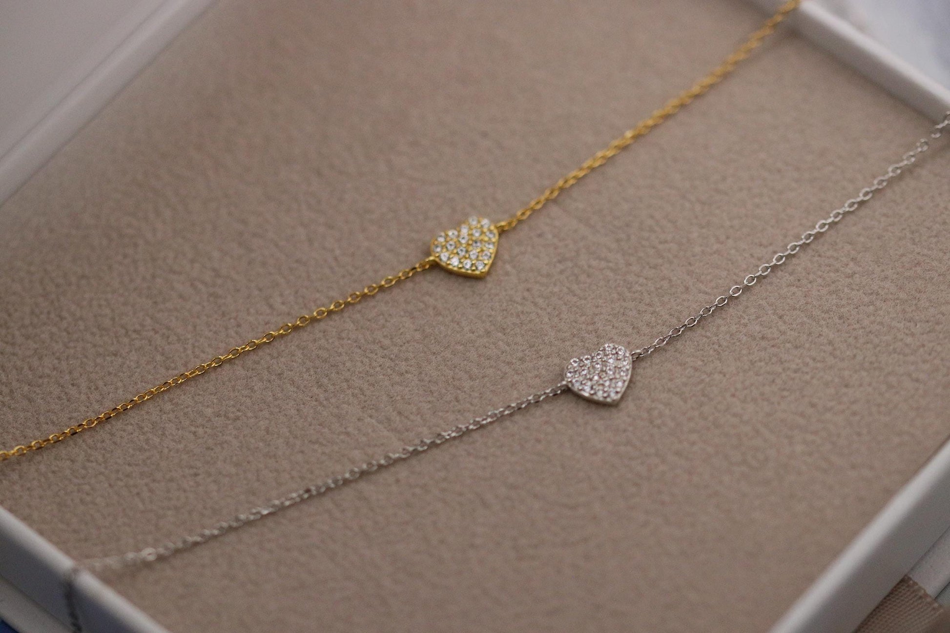 925 Sterling Silver or Gold Heart Bracelet – Dainty CZ Crystal Heart Chain, Minimalist Jewellery, Christmas Gift for Her