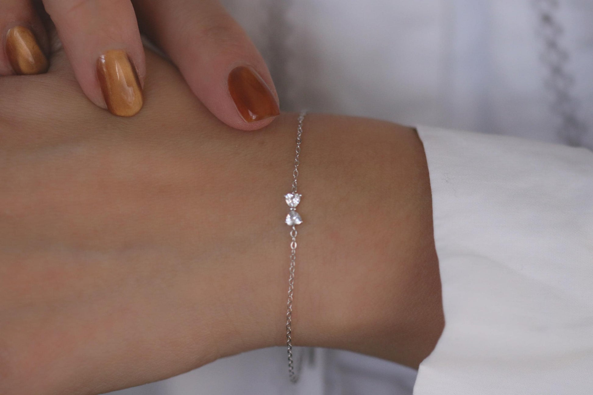 Sterling Silver Little Bow Bracelet – Dainty CZ Bowknot Chain Bangle Minimalist Jewellery, Christmas Gift