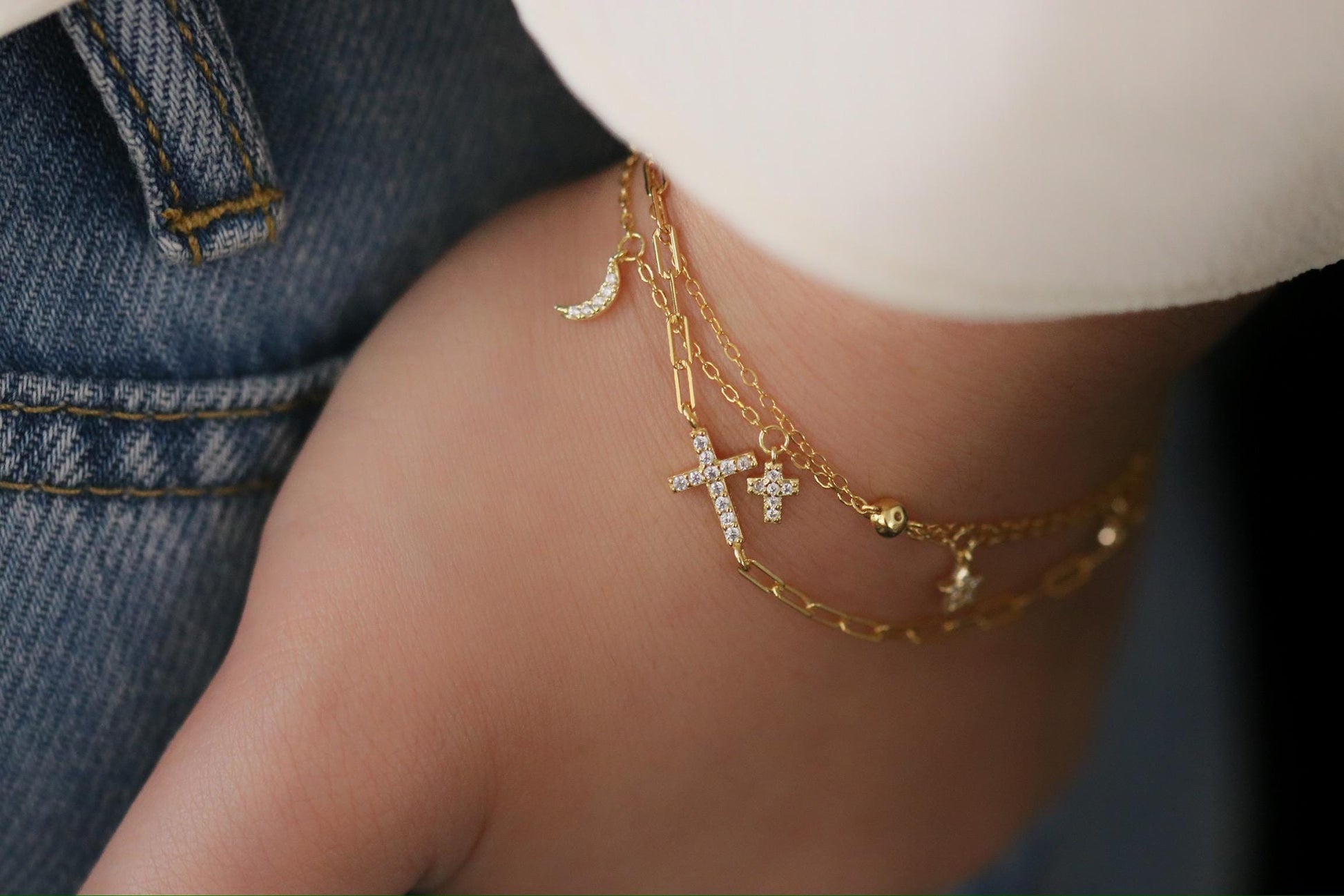 Sterling Silver Moon & Star Charm Bracelet, Gold Dainty Celestial Bracelet, Birthday Gift for Her