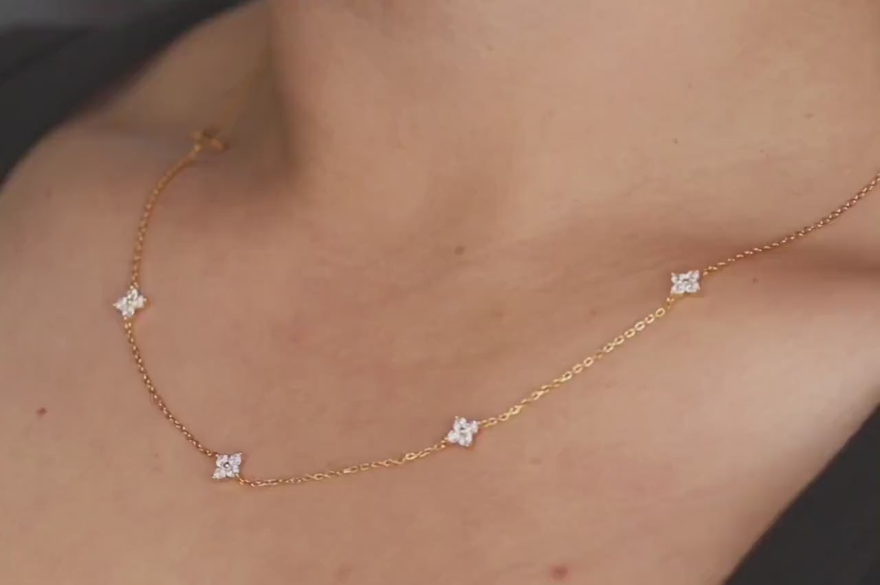 Gold Four Leaf Clover Necklace: Dainty 925 Silver Minimalist Jewellery Chocker