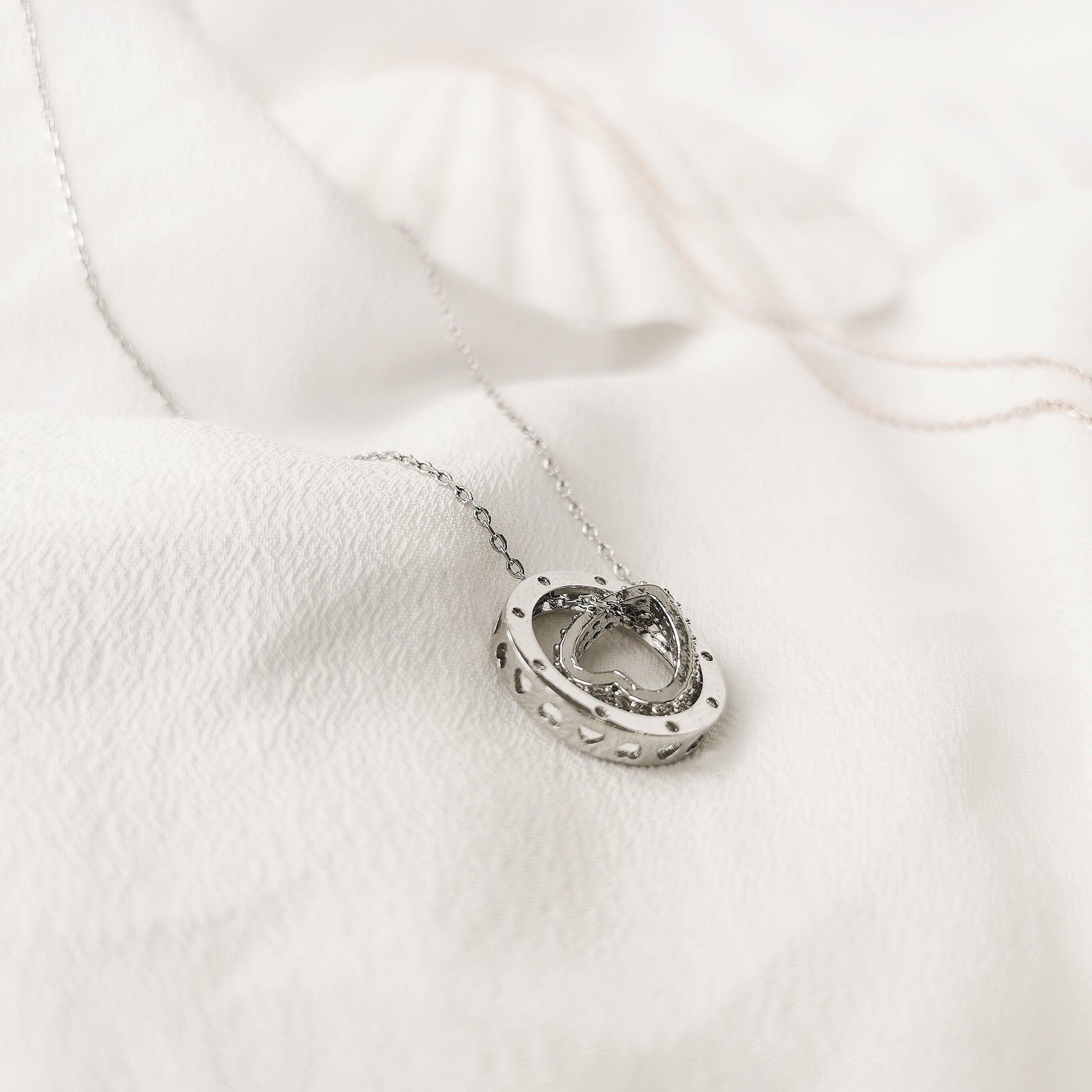 Mother Necklace Gift / Marvellous Mum Interlink Circle Necklace / Circle Necklace for Mum and Daughter / Gift for Mum / Mother's Day Gift