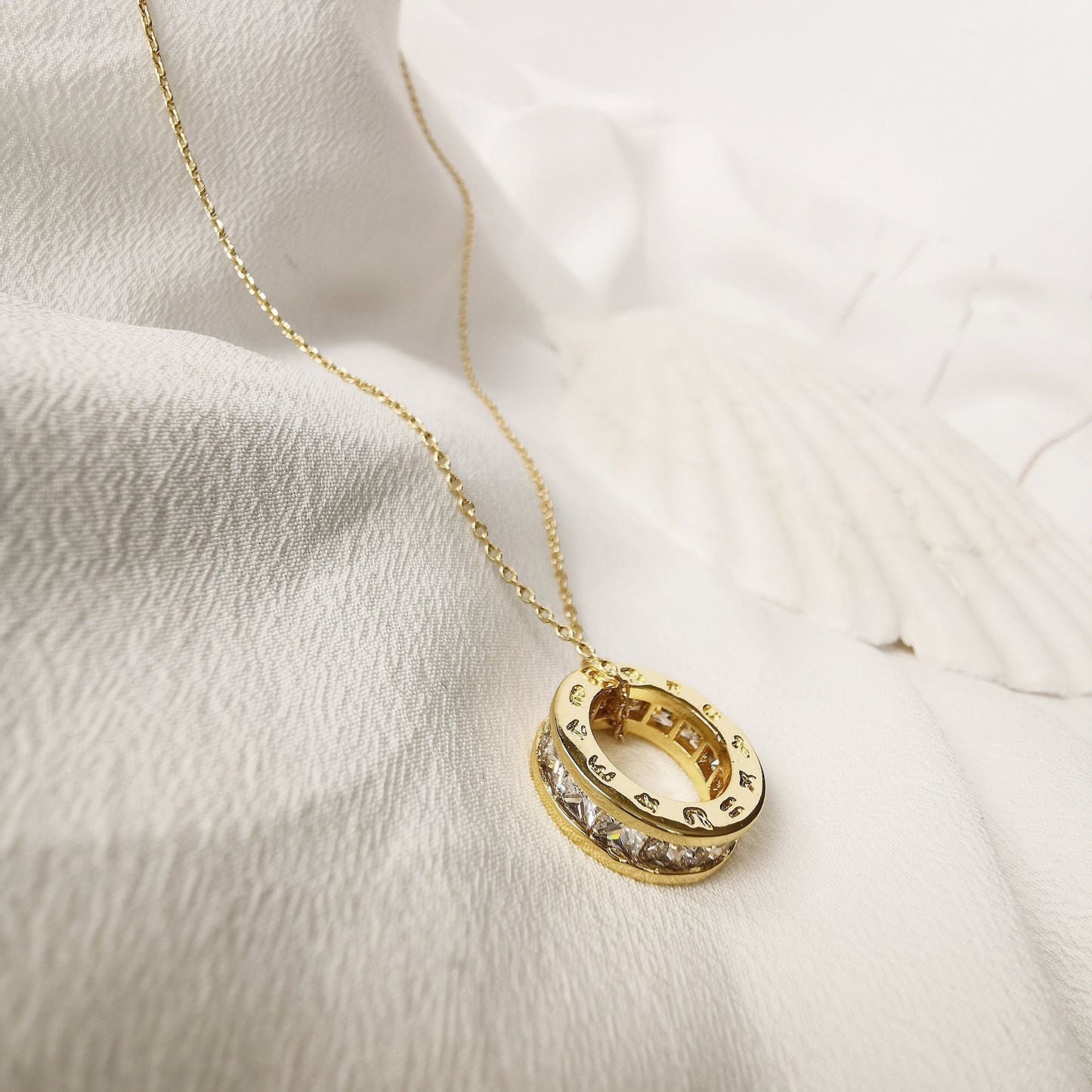Wonderful Granny Gold Sparkly Necklace /CZ Crystal Love Heart Necklace /Mother's Day Family Gift For Grandmother with Gift Box /Gift for Her