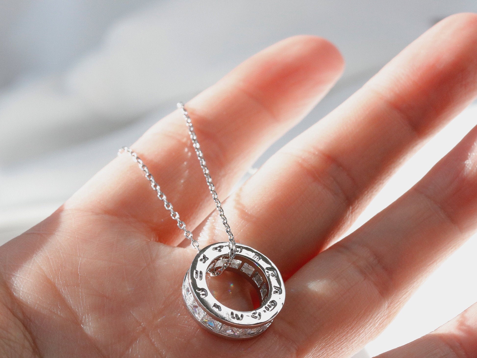 Auntie Gift / Silver CZ Pave Circle Necklace / 18K Rose Gold Water Proof Necklace / Gold Dainty Necklace / Gift for Aunt / Gift For Her