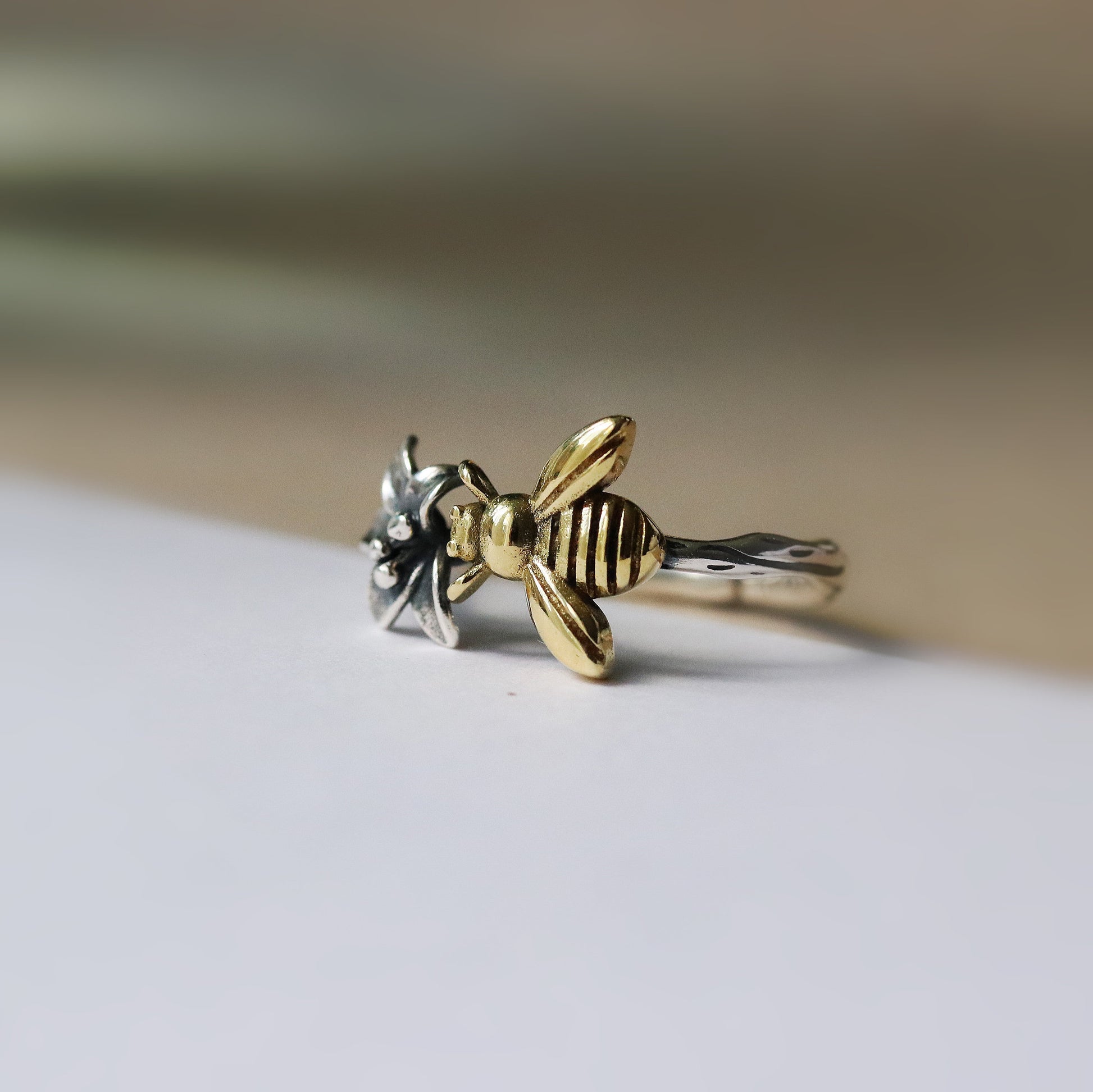 Dainty Sterling Silver Bee Ring, Silver and Gold Stacking Ring, Hammered Band Bee & Flower Open Adjustable Ring, Gift for Her
