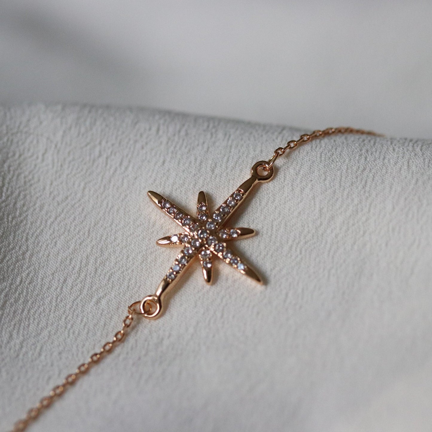 Mother Daughter Celestial Star Bracelet Set, Personalised CZ Pave Pole Starburst Bracelet for Mum/Sister/Friend/Bridesmaid, Gift for Her