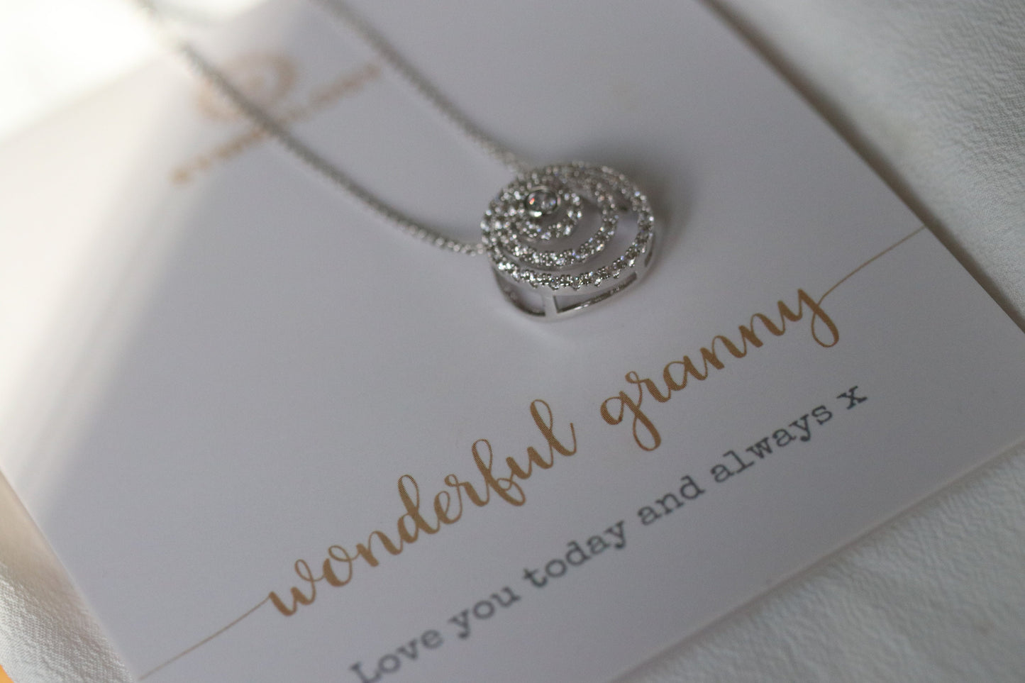 Personalised Halo CIrcle Necklace / Circles Dainty necklace Wonderful Granny Necklace in Rose Gold / Gold Mothers Day necklace/ Gift for Her