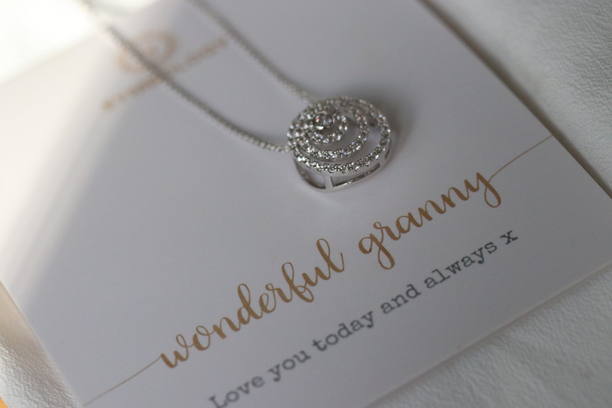 Personalised Halo CIrcle Necklace / Circles Dainty necklace Wonderful Granny Necklace in Rose Gold / Gold Mothers Day necklace/ Gift for Her