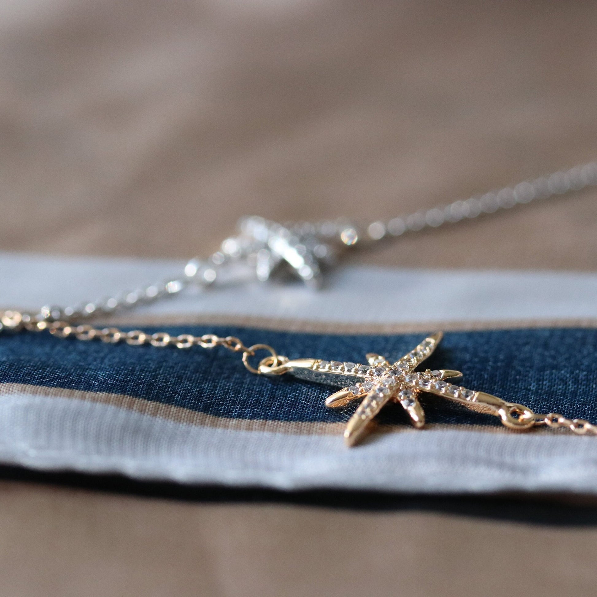 Mother Daughter Celestial Star Bracelet Set, Personalised CZ Pave Pole Starburst Bracelet for Mum/Sister/Friend/Bridesmaid, Gift for Her