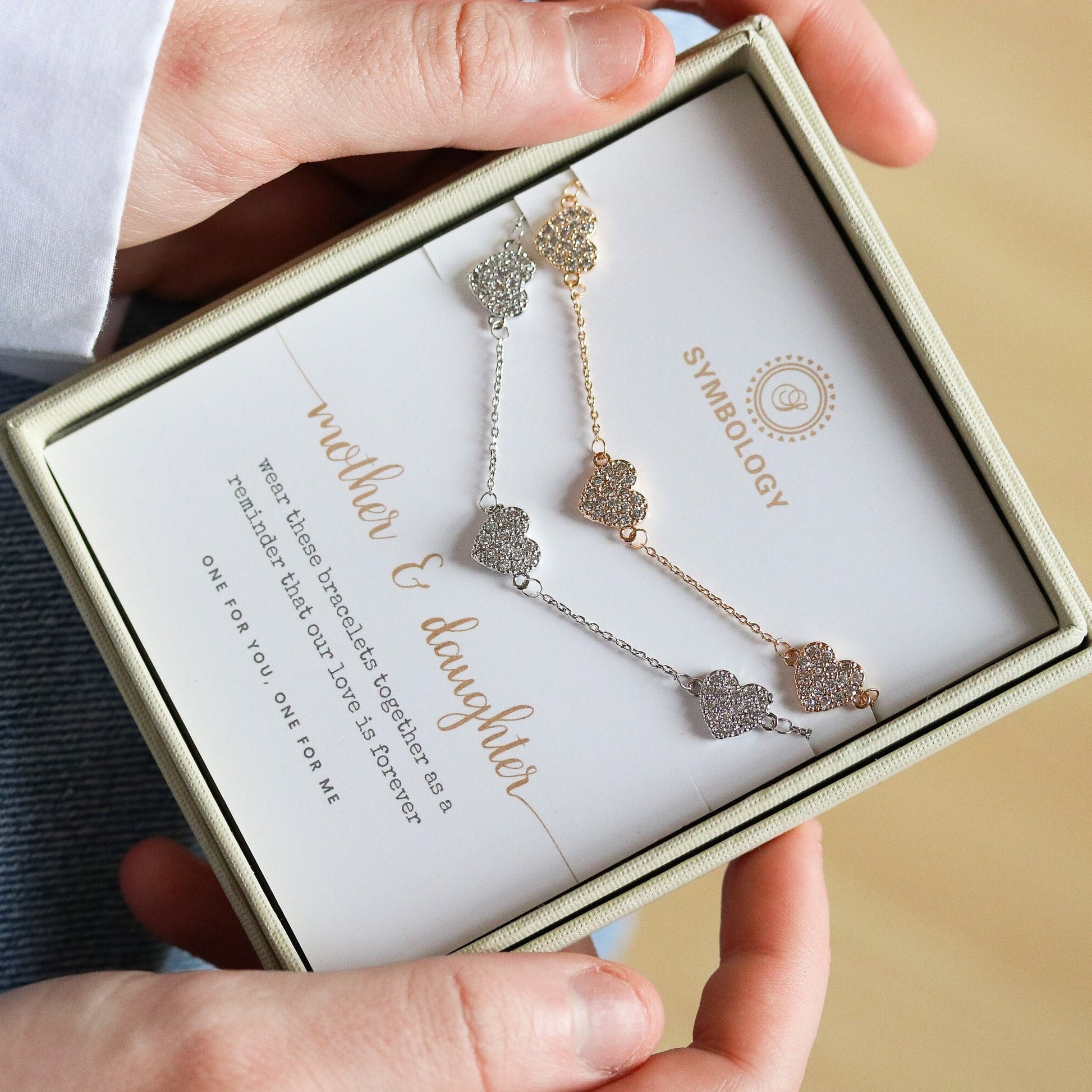 Mother Daughter Triple Heart Bracelet Set, Personalised CZ Pave Love Heart Bracelet for Mum/Sister/Friend/Bridesmaid/Graduation Gift for Her