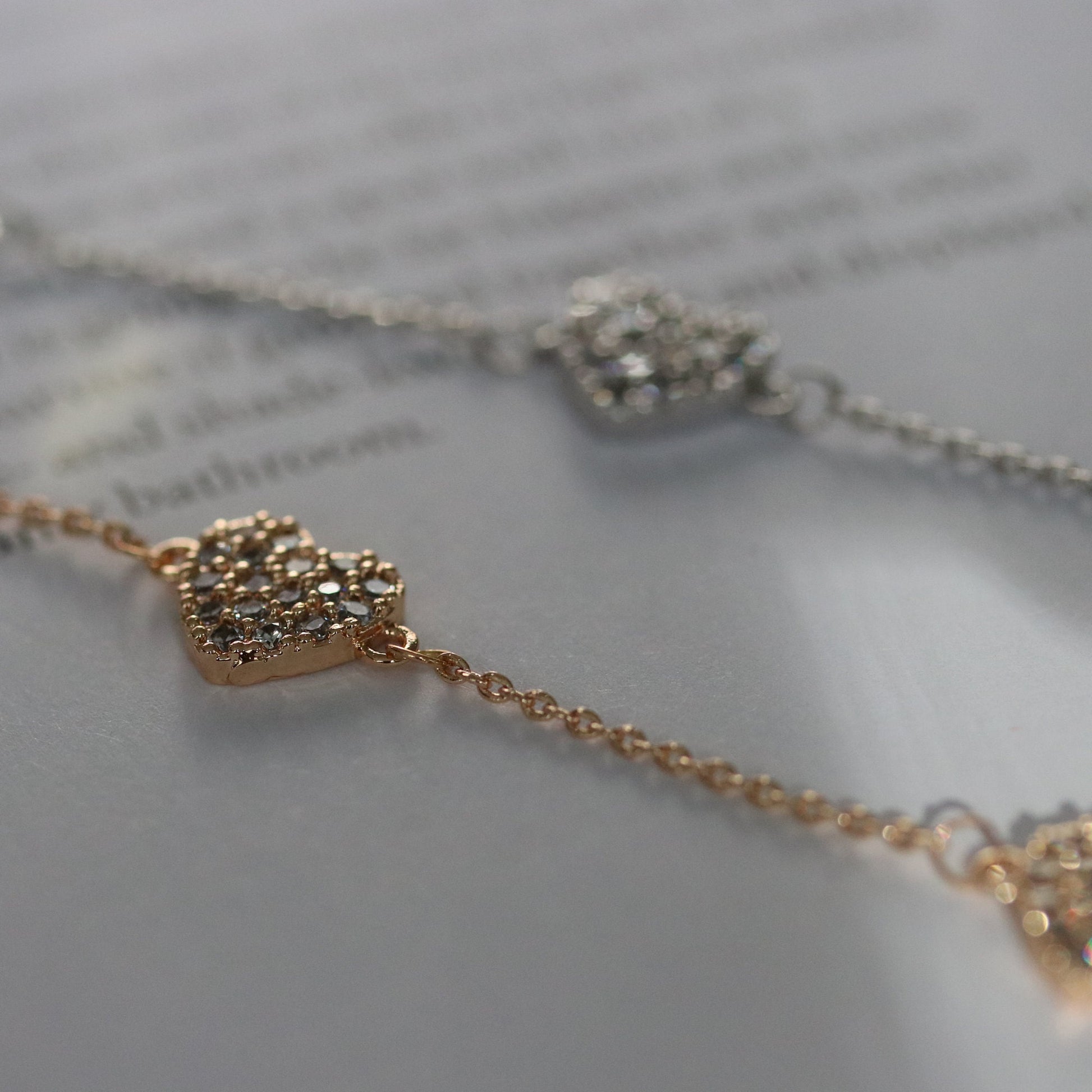 Mother Daughter Triple Heart Bracelet Set, Personalised CZ Pave Love Heart Bracelet for Mum/Sister/Friend/Bridesmaid/Graduation Gift for Her