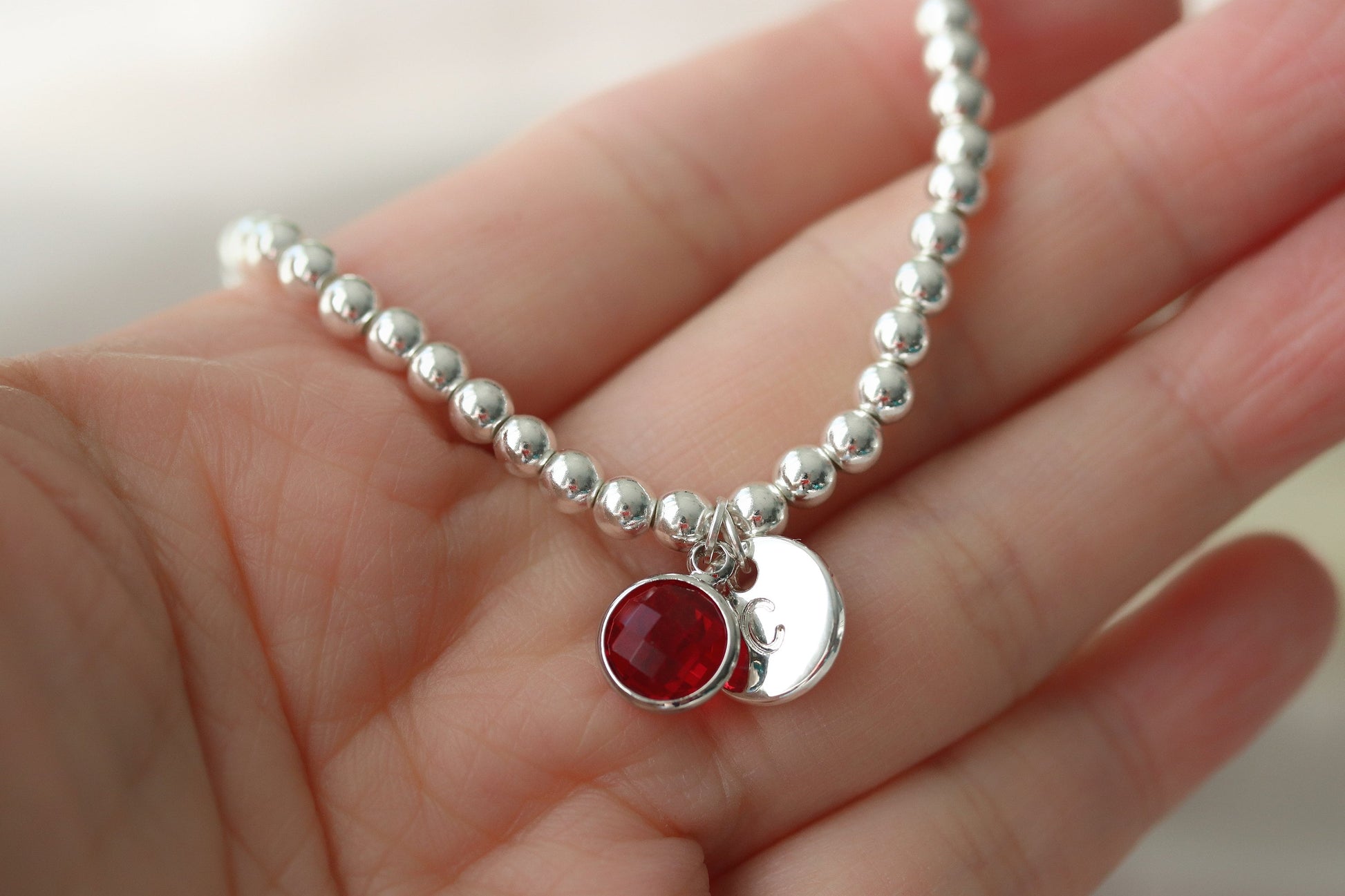 Personalised Silver Initial Family Bracelet, Silver Beaded Elastic Granny Bracelet, Gift for Mum, Birthday Gift for Her, Minimalist Bracelet