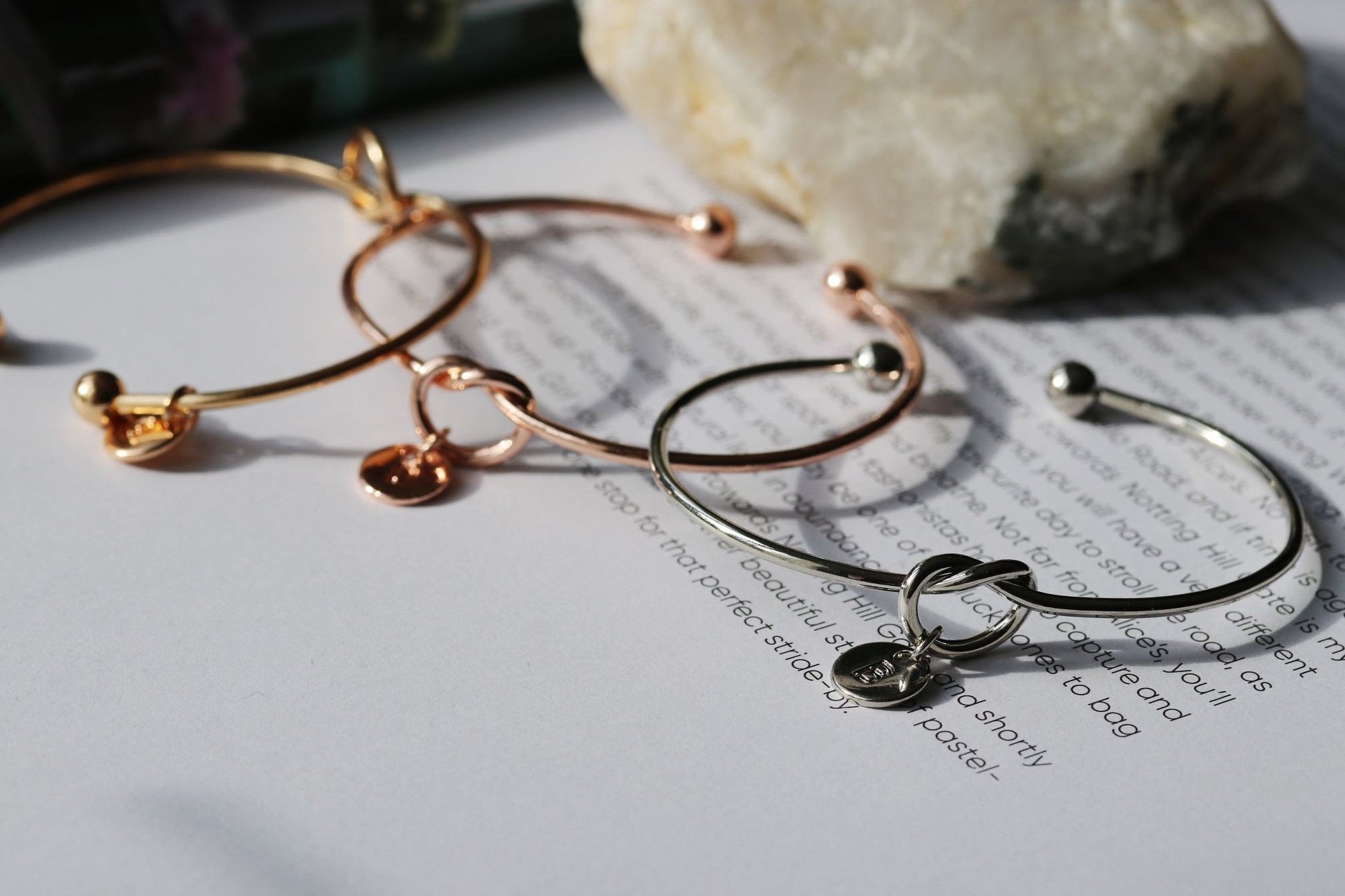 Bridesmaid Knot Initial Open Bangle, Gold Birthstone Charm Bracelet,Wedding Maid of Honour Bracelet,Wedding Gift For Her, Birthday Girl Gift