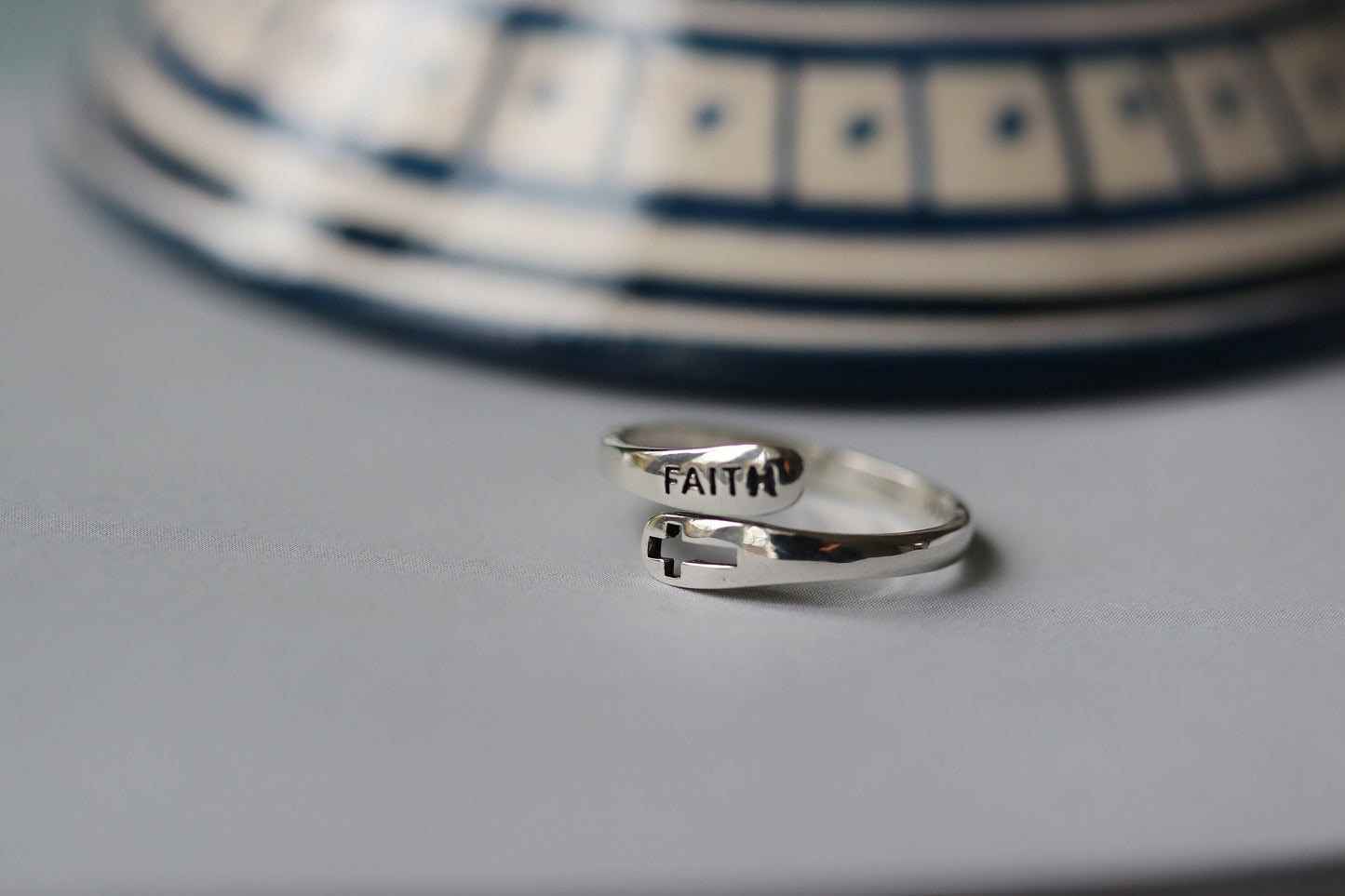 Faith Cross Ring in 925 Sterling Silver, Minimalist Adjustable Ring, Silver Cross Ring, Christian Ring, Baptism Rings, Birthday Gift for her