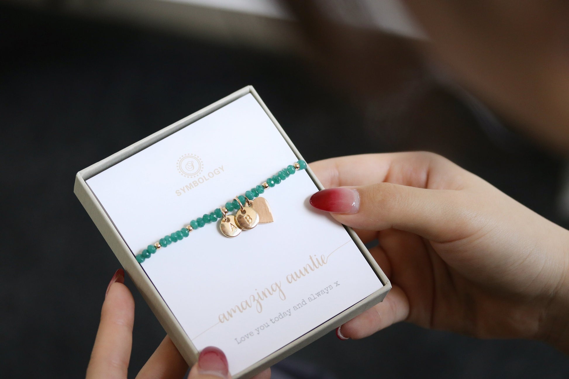 Personalised Auntie Heart Bracelet, Initial Charm Bracelet, Gold Emerald Beads Bangle, Stackable Gemstone Bracelet, Auntie May Birthday Gift