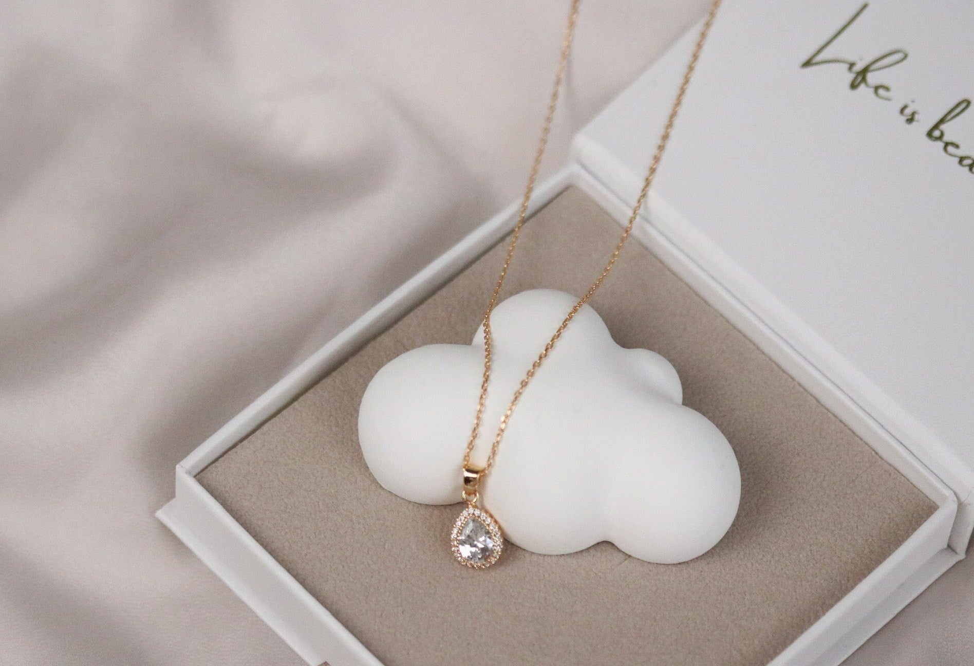 Best Friends Necklace • Silver Teardrop Diamond Necklace SYMBOLOGY • Gold Pear Diamond Necklace • Gold Minimalist Necklace • Gift for Her
